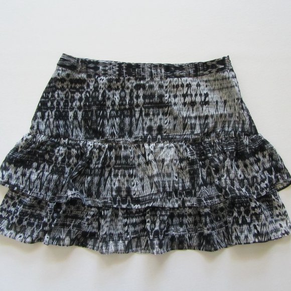 H & M Women’s Gray Black 2 Layer Tiered Mini Skirt Size 8 - Picture 6 of 11